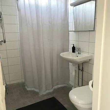 Liten Laegenhet Med Gangavstand Badstrand Appartamento *